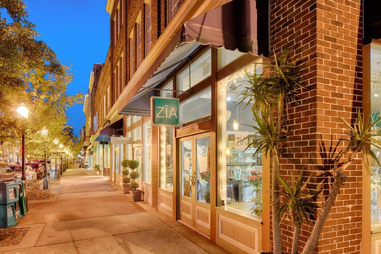 The Studio On Taylor Savannah Exterior photo